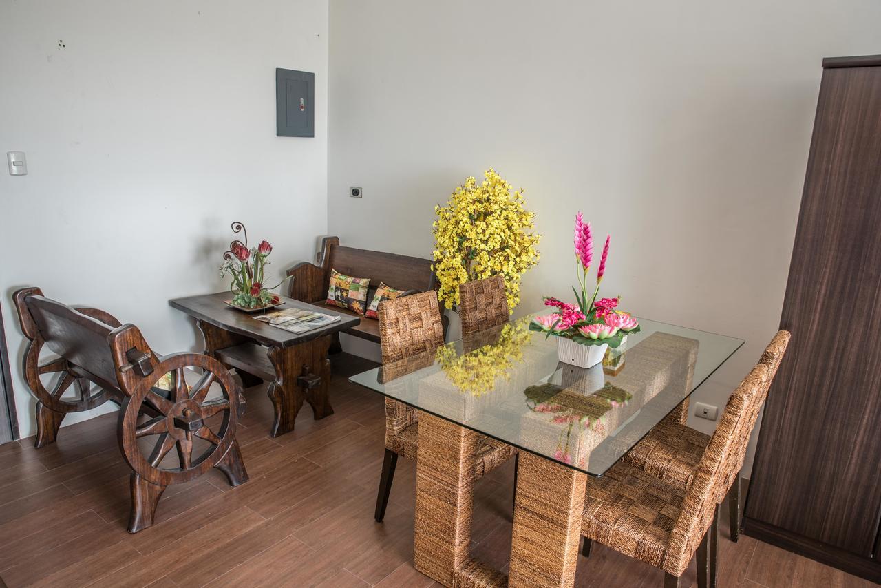 Titan Condo At Entrata Alabang モンテンルパ 部屋 写真